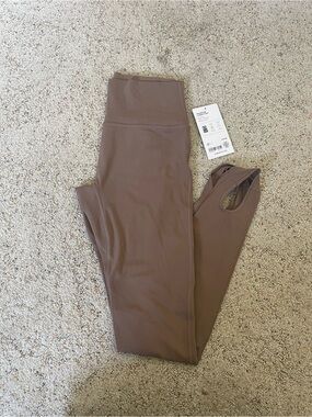 Athleta Transcend Stirrup Tight